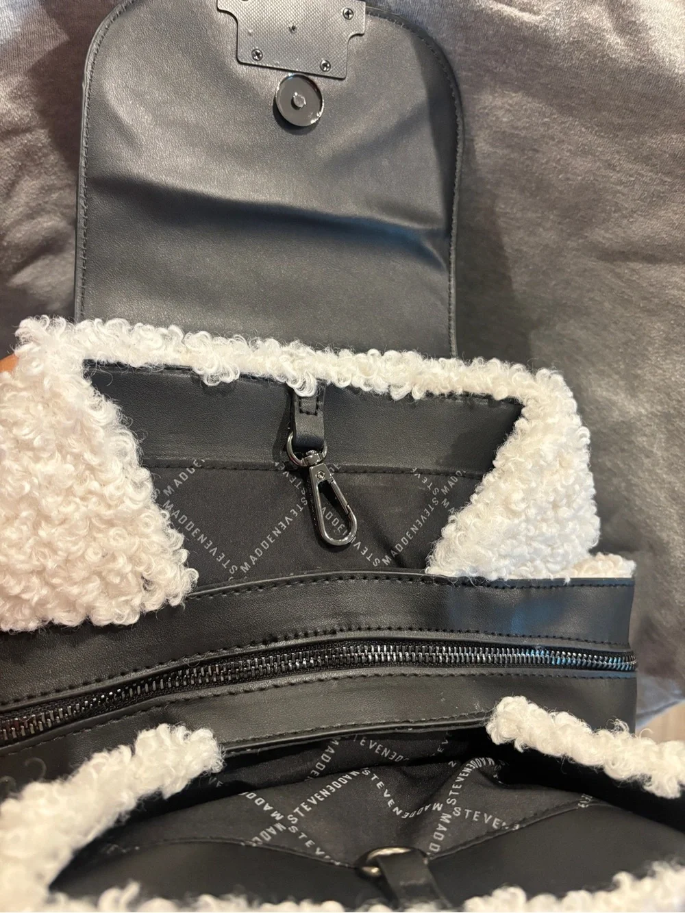 NWT Steve Madden Black/Cream Faux-Shearling Backpack BMAKENNA Retail $98